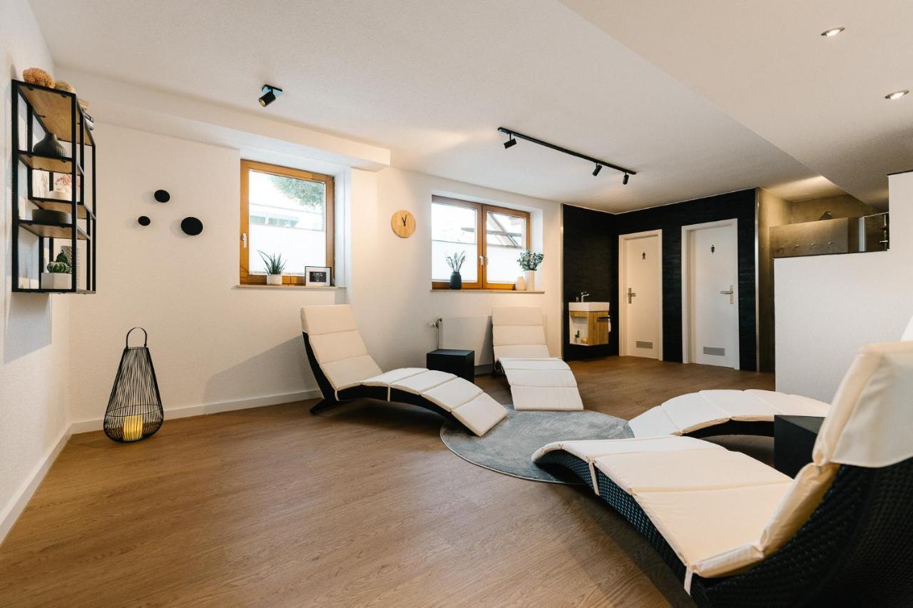 Moderne 2 Zi.-Fewo Blackforest Art Naehe Freiburg Simonswald Exterior foto